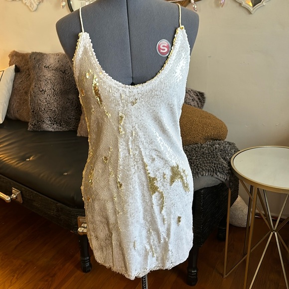 Women’s Free People white/gold sequin mini dress, size Small - Picture 1 of 8